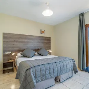 3* Hotel Montmar