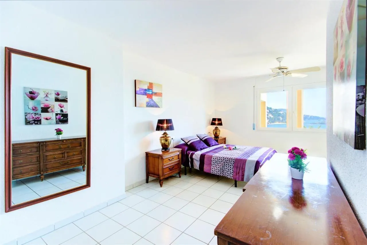 Apartment Mare Nostrum 18 Roses - Immo Barneda Spanien